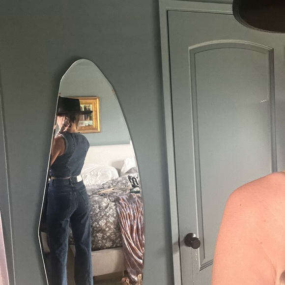 Zara rivet hole Jeans Size 2 BNwT - Picture 2 of 4